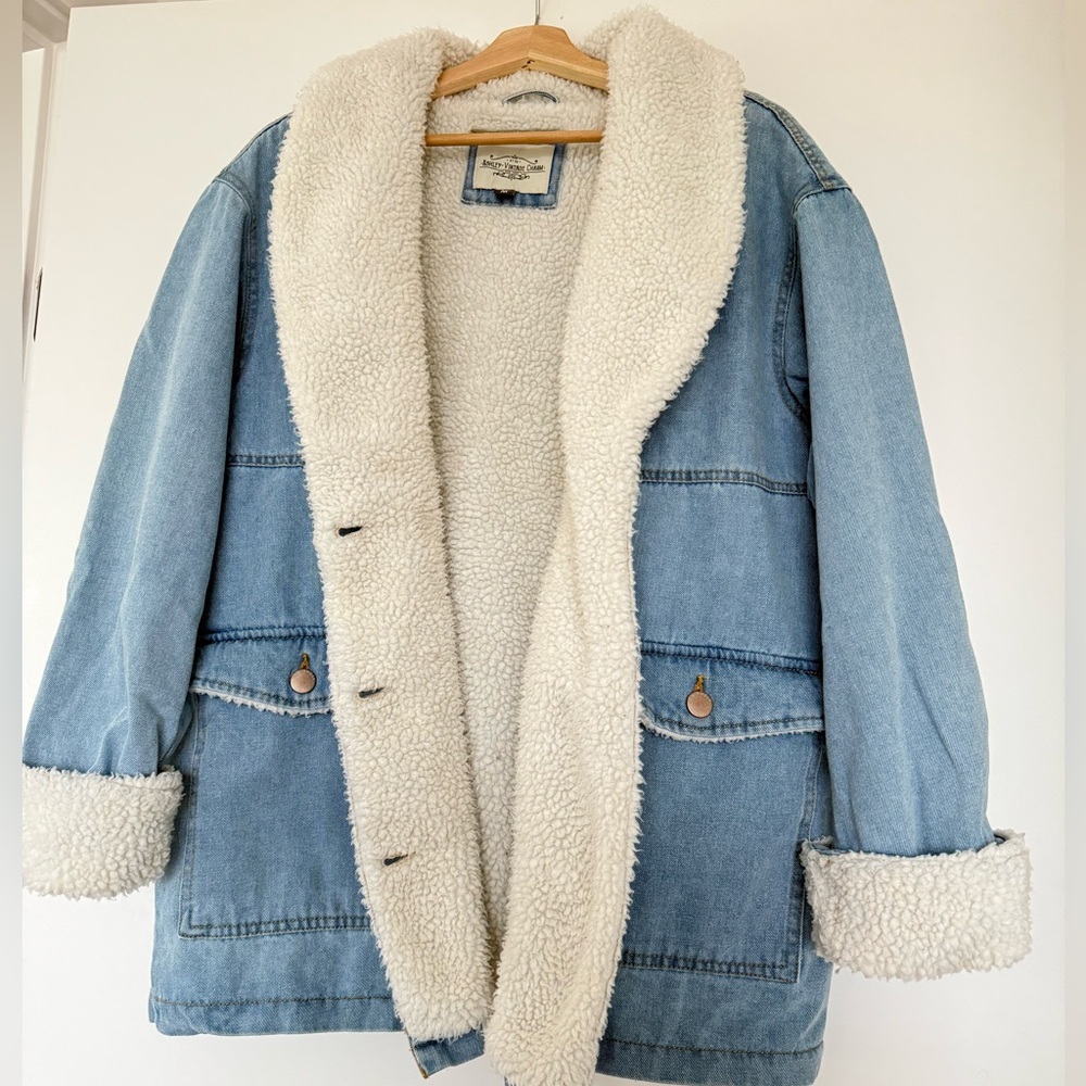 Ashley-Vintage Charm Jeans Jacket in size M
